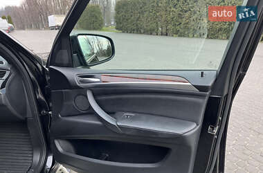 Позашляховик / Кросовер BMW X5 2013 в 
