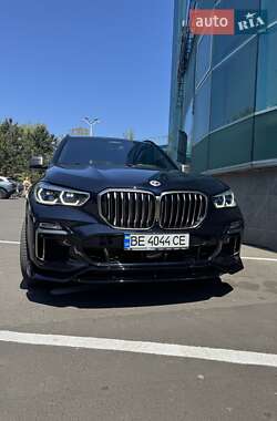Внедорожник / Кроссовер BMW X5 2018 в 