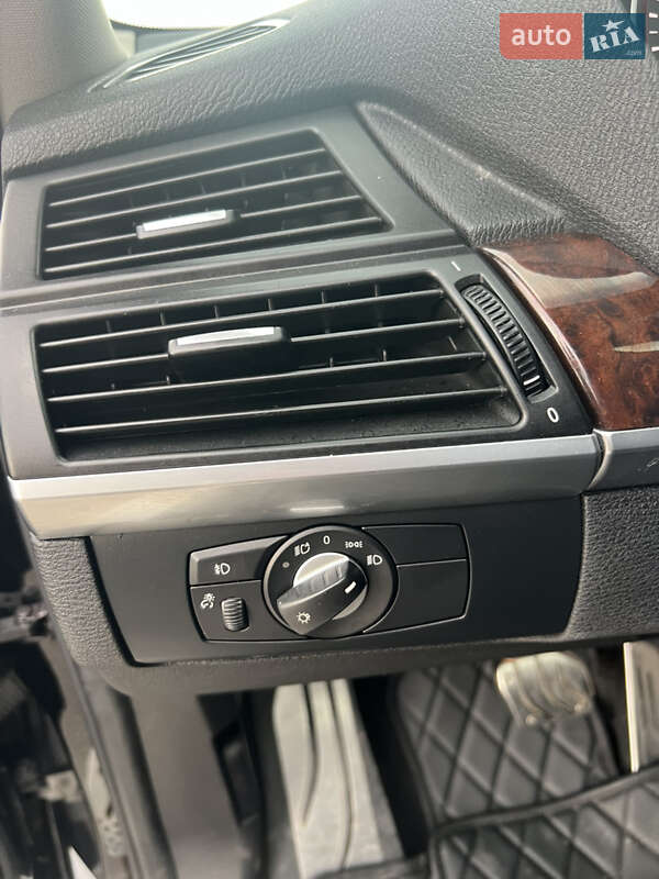 Позашляховик / Кросовер BMW X5 2009 в Вінниці