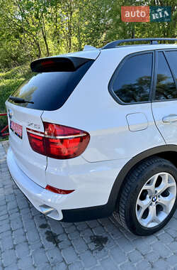 Внедорожник / Кроссовер BMW X5 2011 в 