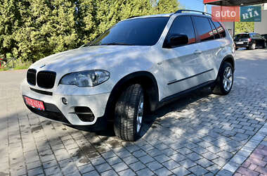 Внедорожник / Кроссовер BMW X5 2011 в 