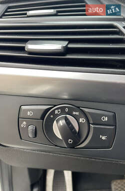 Позашляховик / Кросовер BMW X5 2012 в 
