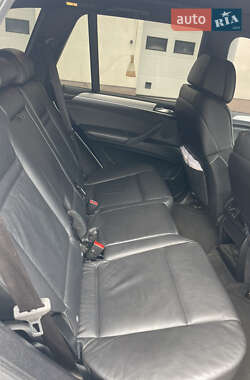 Позашляховик / Кросовер BMW X5 2012 в 