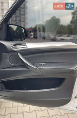 Позашляховик / Кросовер BMW X5 2012 в 