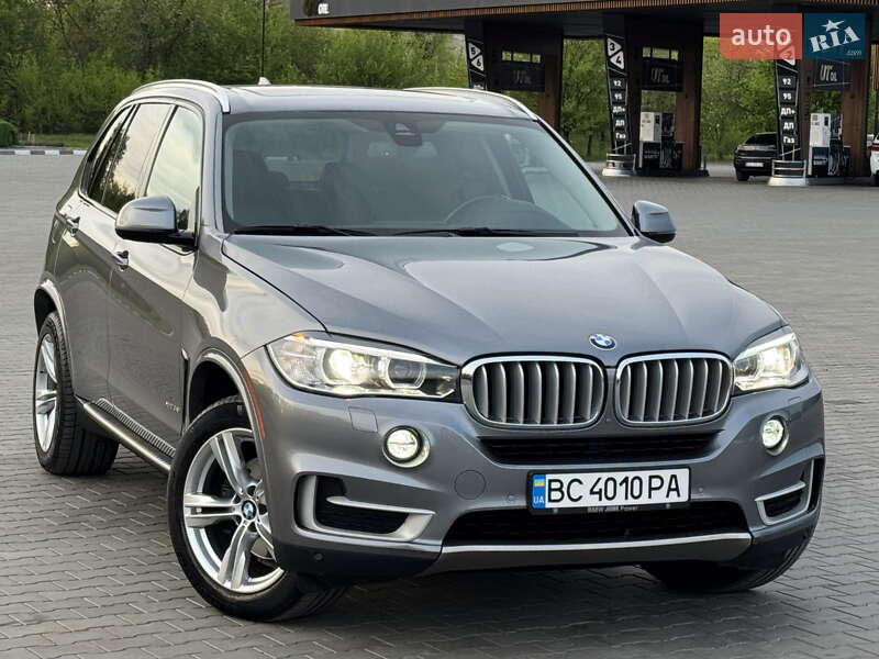 Позашляховик / Кросовер BMW X5 2016 в 
