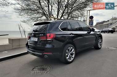 Позашляховик / Кросовер BMW X5 2015 в 