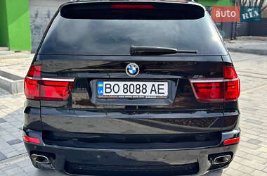 Позашляховик / Кросовер BMW X5 2011 в 