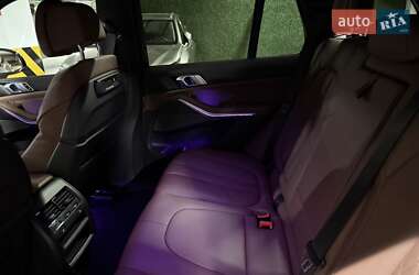 Позашляховик / Кросовер BMW X5 2021 в 
