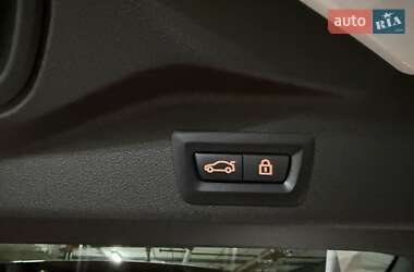 Позашляховик / Кросовер BMW X5 2021 в 