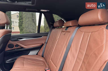 Позашляховик / Кросовер BMW X5 2016 в 
