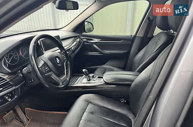 Позашляховик / Кросовер BMW X5 2013 в 