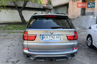 Позашляховик / Кросовер BMW X5 2011 в 