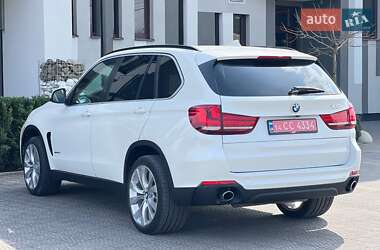 Позашляховик / Кросовер BMW X5 2015 в 