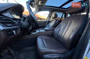 Позашляховик / Кросовер BMW X5 2015 в 