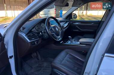 Позашляховик / Кросовер BMW X5 2015 в 
