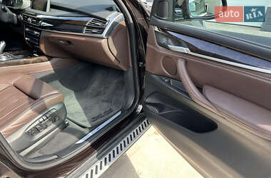 Внедорожник / Кроссовер BMW X5 2015 в 