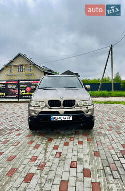Внедорожник / Кроссовер BMW X5 2004 в 