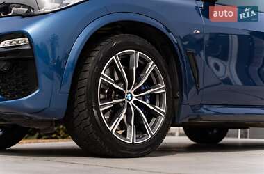 Позашляховик / Кросовер BMW X5 2019 в 