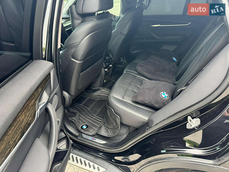 Позашляховик / Кросовер BMW X5 2014 в Києві