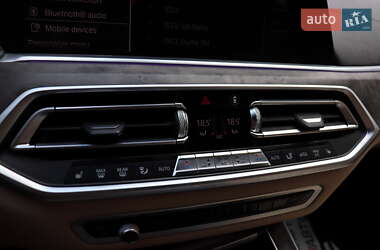 Позашляховик / Кросовер BMW X5 2019 в 