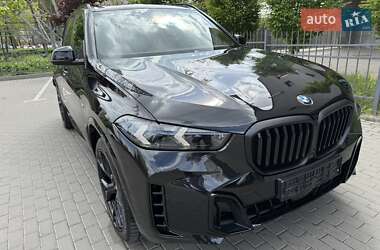 Внедорожник / Кроссовер BMW X5 2023 в 