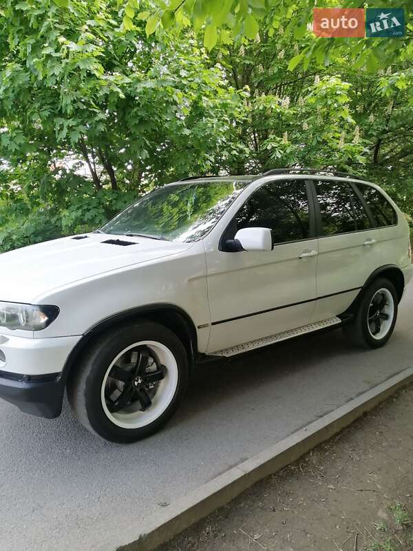 Позашляховик / Кросовер BMW X5 2002 в Вінниці