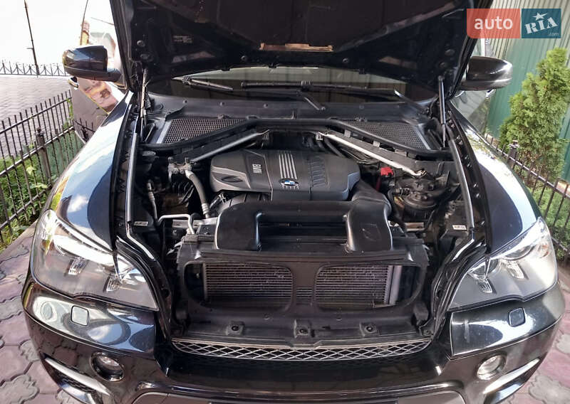 Позашляховик / Кросовер BMW X5 2010 в Ізмаїлі