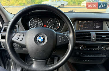 Внедорожник / Кроссовер BMW X5 2011 в 