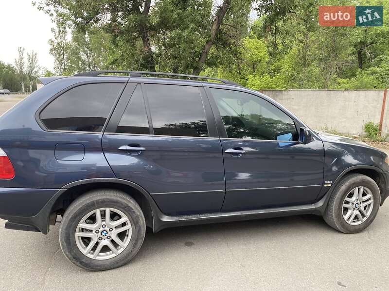 Внедорожник / Кроссовер BMW X5 2005 в Днепре