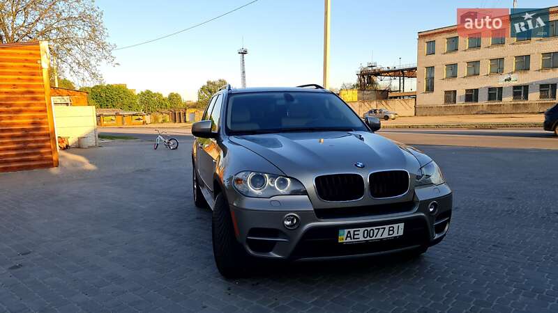 BMW X5 2011