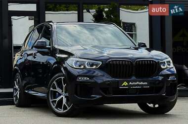 Позашляховик / Кросовер BMW X5 2021 в 