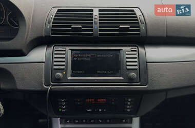 Позашляховик / Кросовер BMW X5 2006 в 