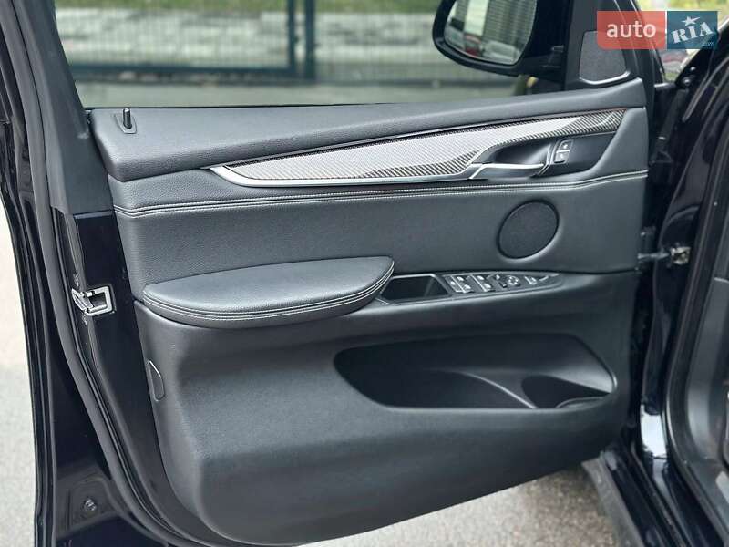 Внедорожник / Кроссовер BMW X5 2015 в Киеве