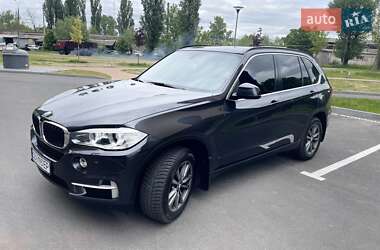 Позашляховик / Кросовер BMW X5 2015 в 