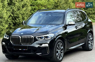 Внедорожник / Кроссовер BMW X5 2019 в 