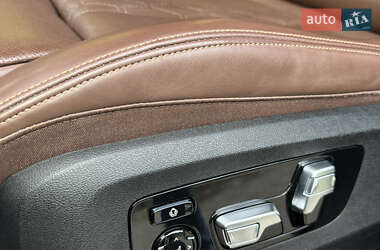 Внедорожник / Кроссовер BMW X5 2019 в 