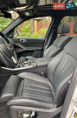 Позашляховик / Кросовер BMW X5 2020 в 