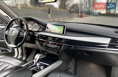 Внедорожник / Кроссовер BMW X5 2015 в 