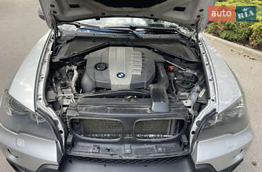 Позашляховик / Кросовер BMW X5 2009 в 