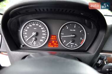Позашляховик / Кросовер BMW X5 2011 в 