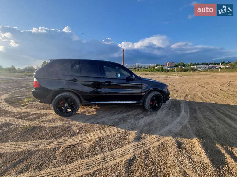 Внедорожник / Кроссовер BMW X5 2002 в Ровно