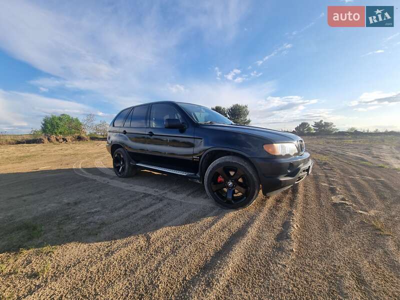 Внедорожник / Кроссовер BMW X5 2002 в Ровно