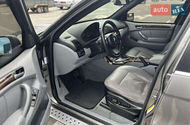 Внедорожник / Кроссовер BMW X5 2006 в 