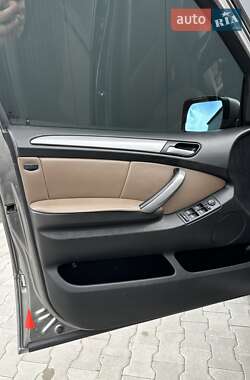 Внедорожник / Кроссовер BMW X5 2005 в 