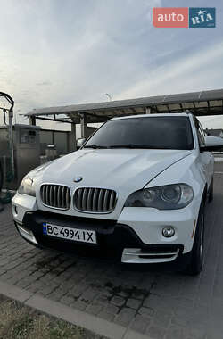 Позашляховик / Кросовер BMW X5 2010 в 
