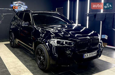 Позашляховик / Кросовер BMW X5 2017 в 