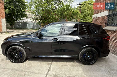 Позашляховик / Кросовер BMW X5 2024 в 