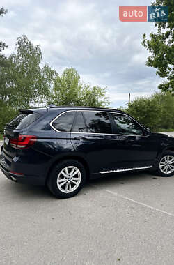 Внедорожник / Кроссовер BMW X5 2015 в 