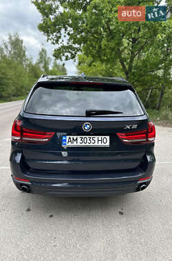 Внедорожник / Кроссовер BMW X5 2015 в 