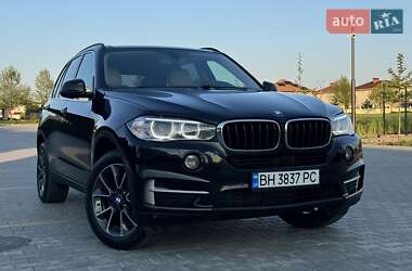 Внедорожник / Кроссовер BMW X5 2015 в 